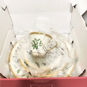 Lenox - 5 piece Place Setting